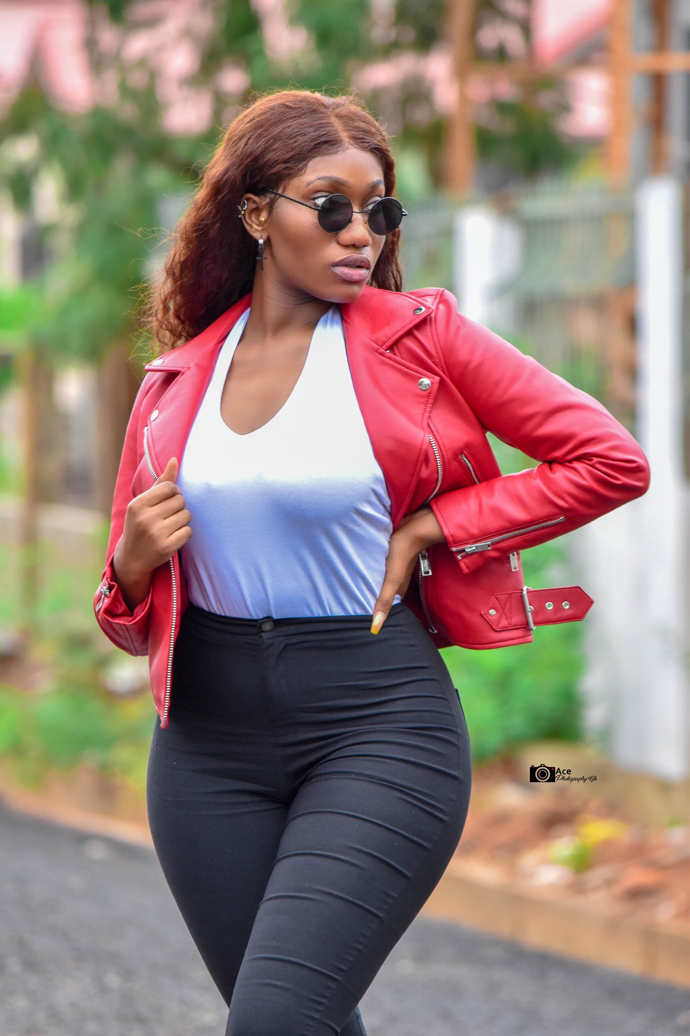 If you have talent, join the feminine 'beef'---Fans dare Wendy Shay to wake up to talent task