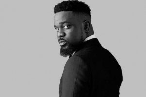 SOME ARTIST SPENDS THEIR CAPITAL THINKING ITS THEIR PROFIT - SARKODIE JABS