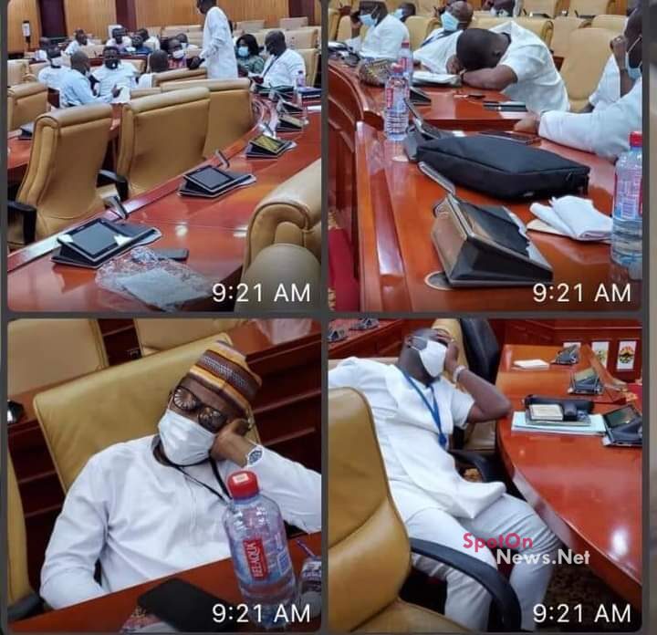NPP invades parliament at dawn to reclaim the majority seats NPP invade parliament at dawn to reclaim the majority seats