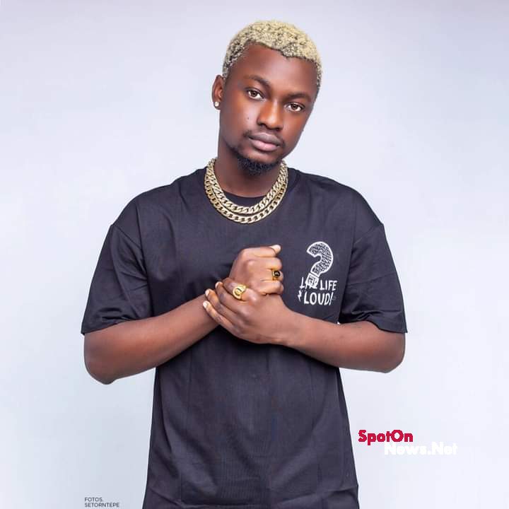 It will be difficult for me to blow if you don't hype me--- Yaw Berk to Sarkodie It will be difficult for me to blow if you don't hype me--- Yaw Berk to Sarkodie