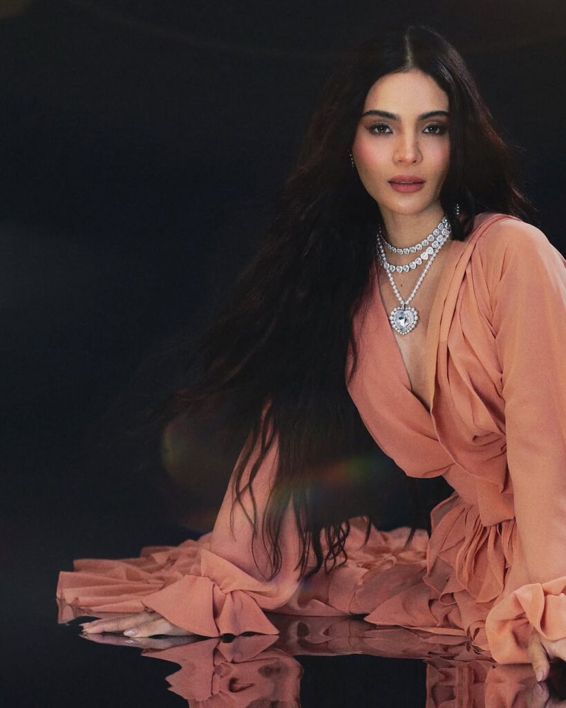 Lovi Poe